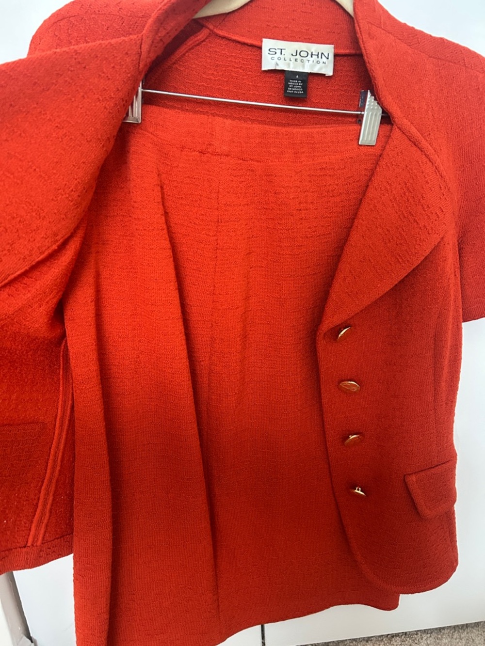 St. John Red Short-Sleeve Bouclé Blazer & Skirt Set - Picture 4 of 5